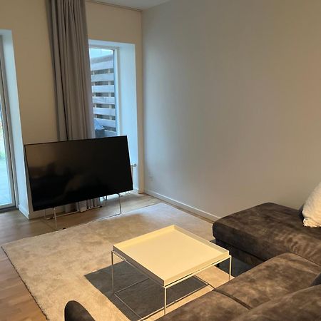 Charming Aalborg Apartment With Parking Eksteriør billede